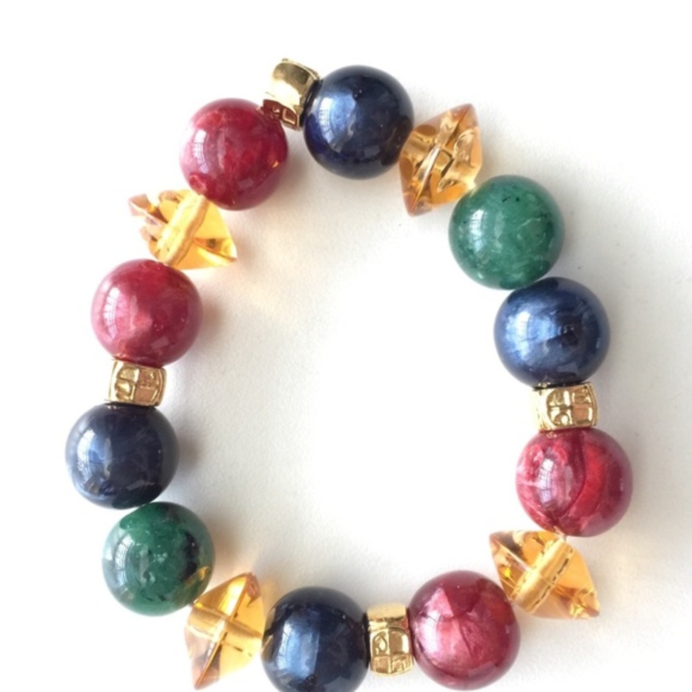 Vintage multicolor beaded bracelet